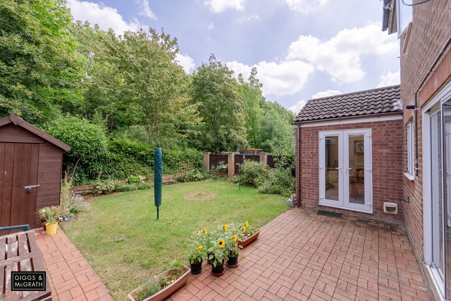 4 bed detached house for sale in Papworth Everard, Cambridgeshire  - Property Image 4