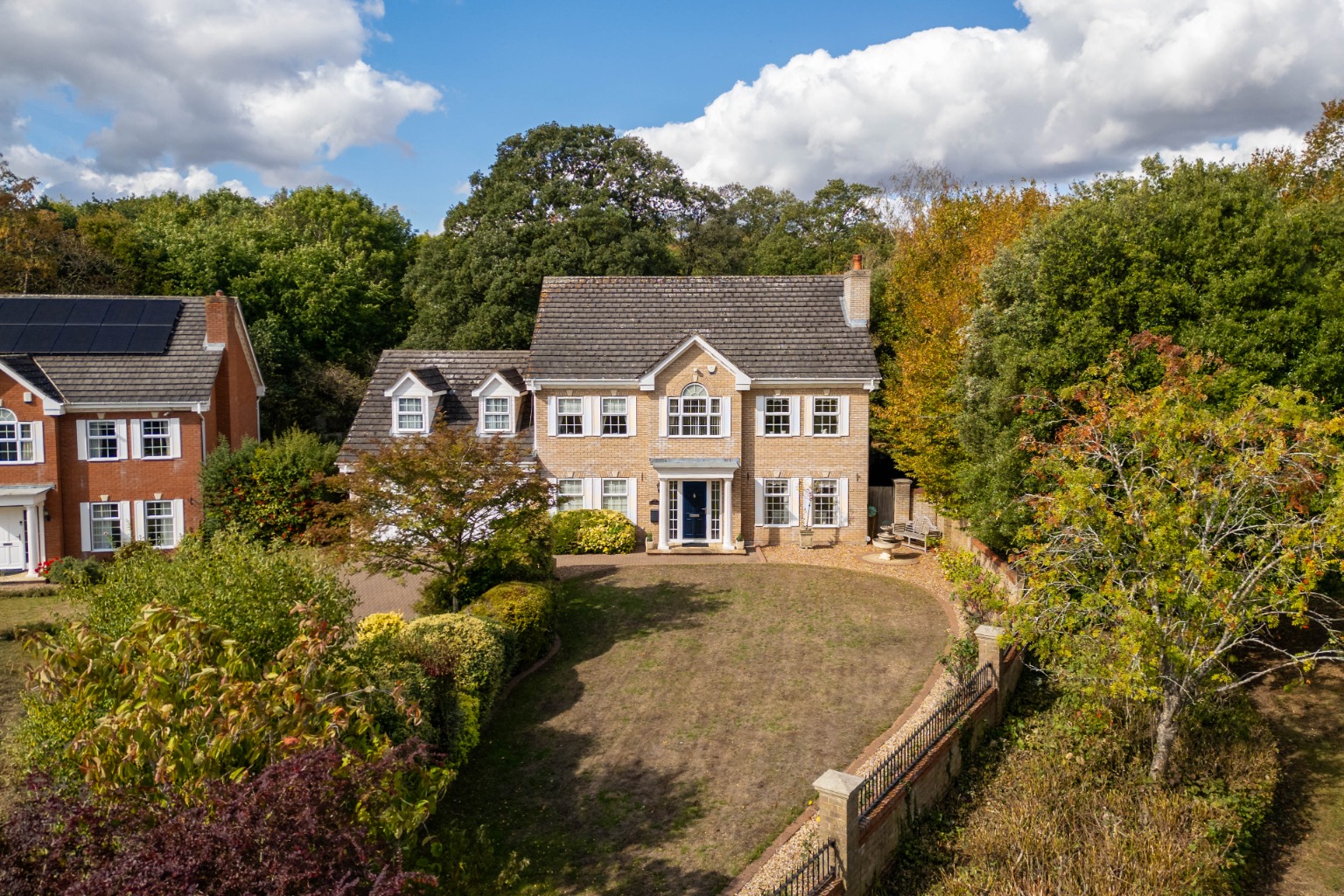 4 bed detached house for sale in Dartmoor Drive, Huntingdon 23