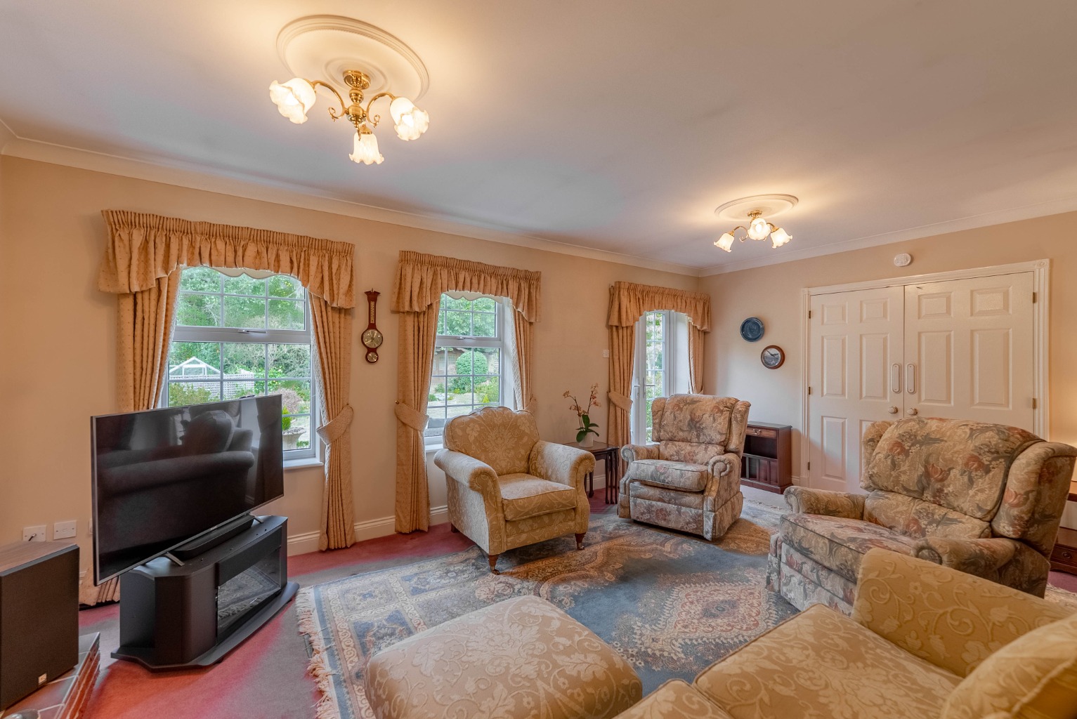 4 bed detached house for sale in Dartmoor Drive, Huntingdon 5