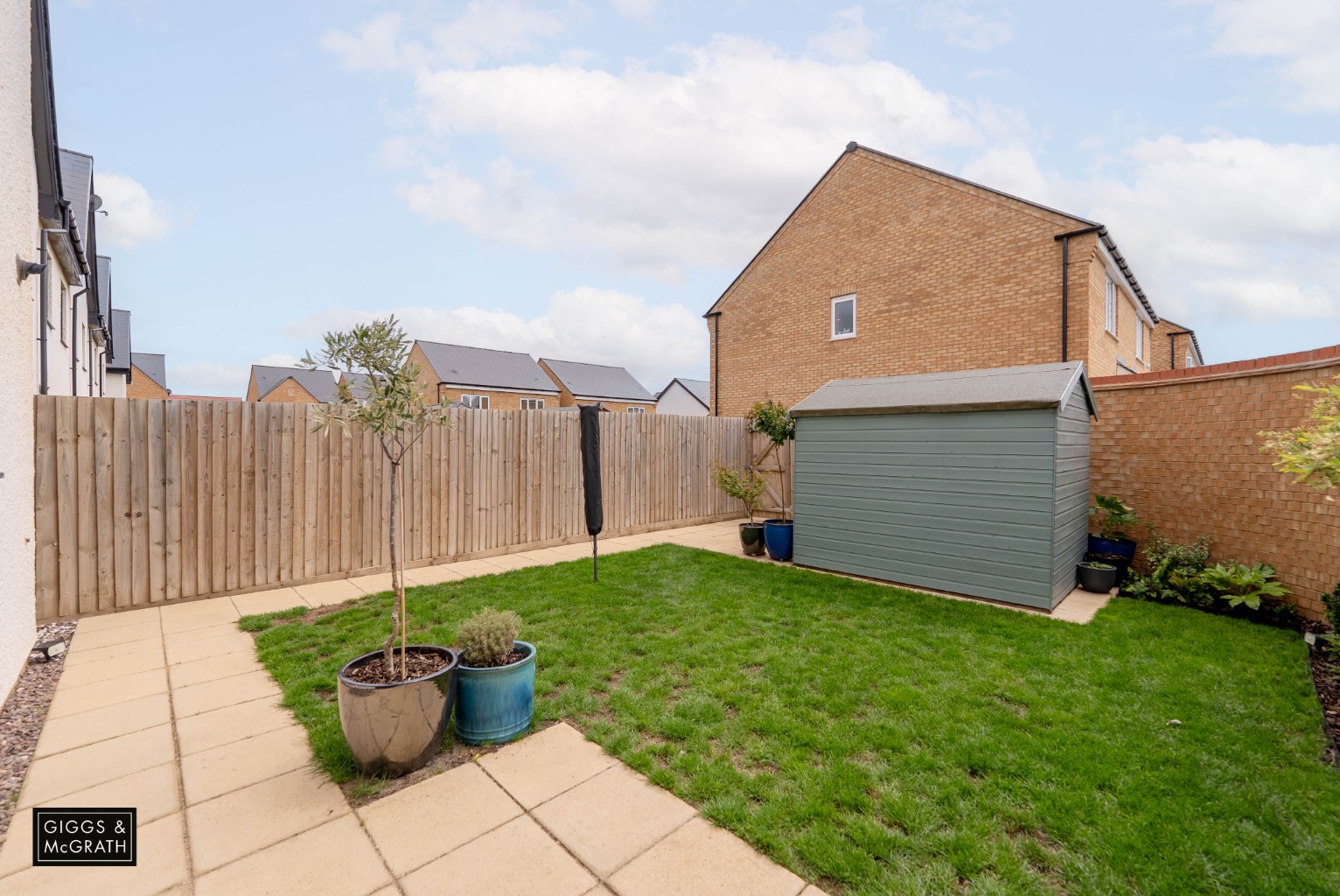 3 bed detached house for sale in Peacock Drive, Huntingdon 3