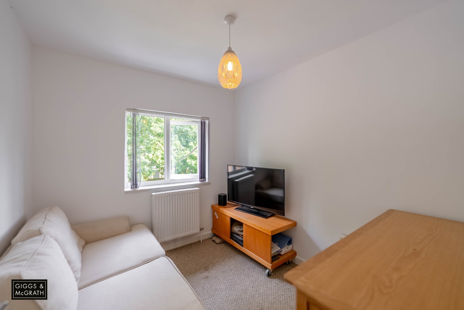 4 bed semi-detached house for sale in Abbots Close, Huntingdon  - Property Image 18