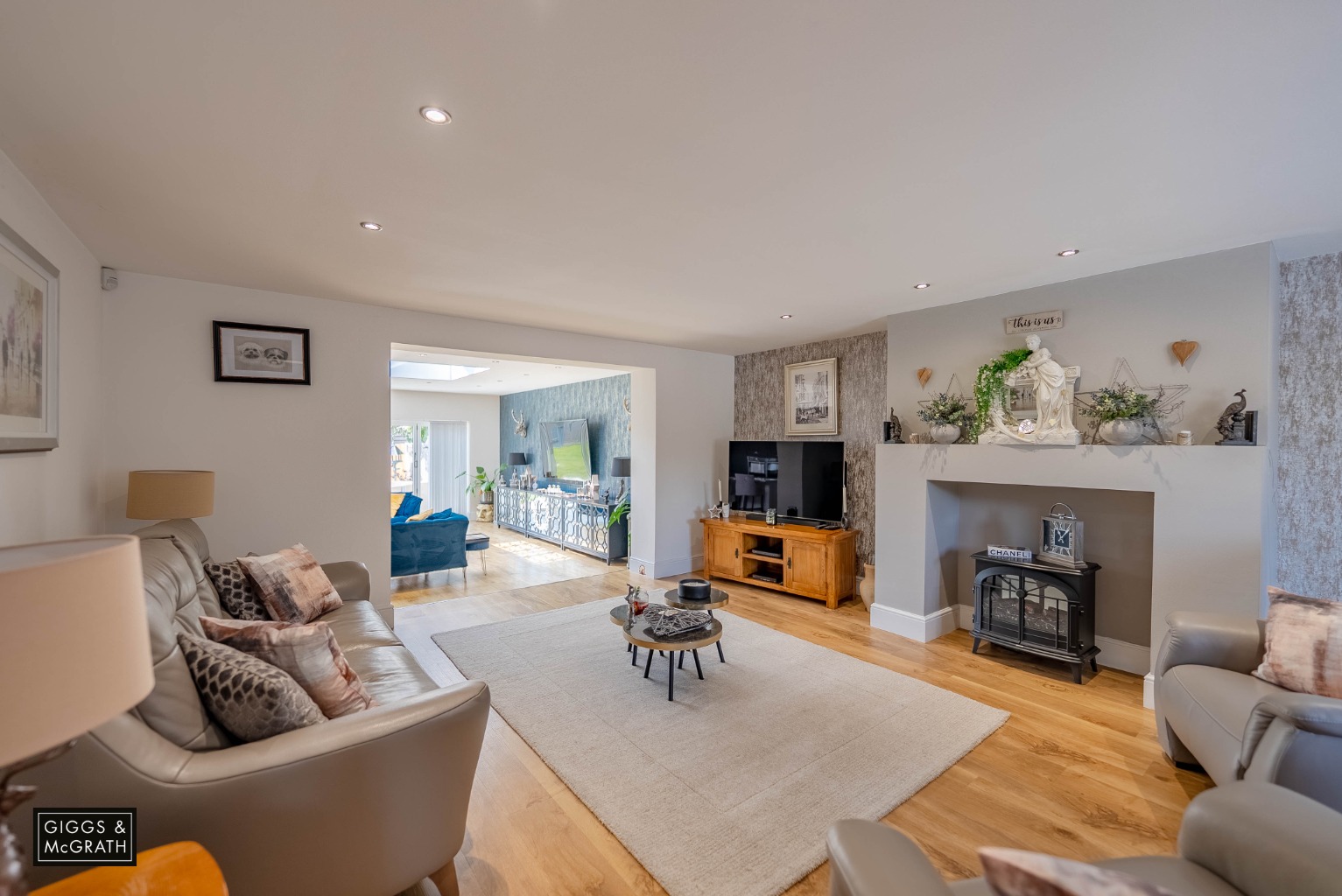 5 bed detached house for sale in Ermine Street, Huntingdon  - Property Image 9