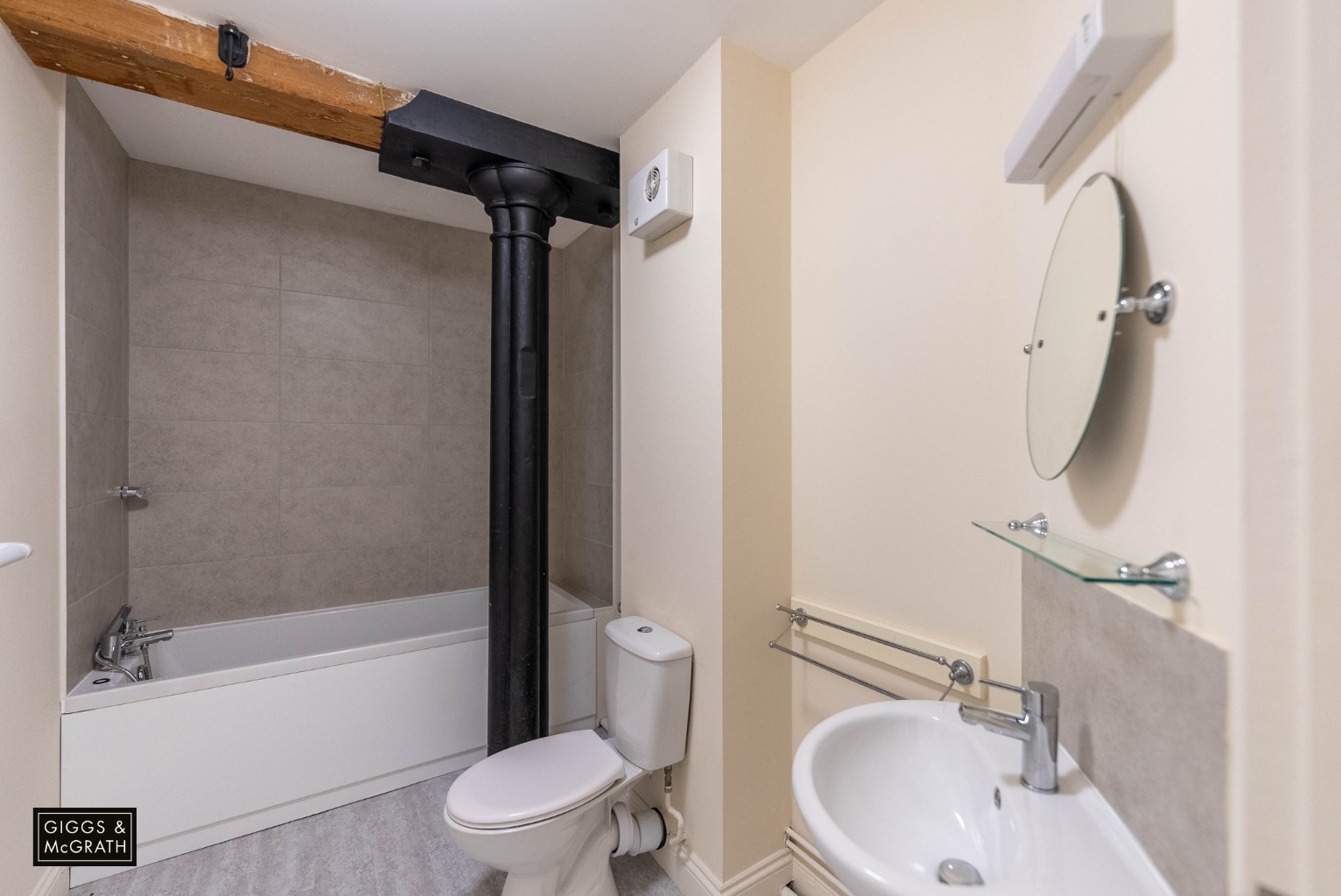 3 bed ground floor flat for sale in The Old Mill, St. Ives 10