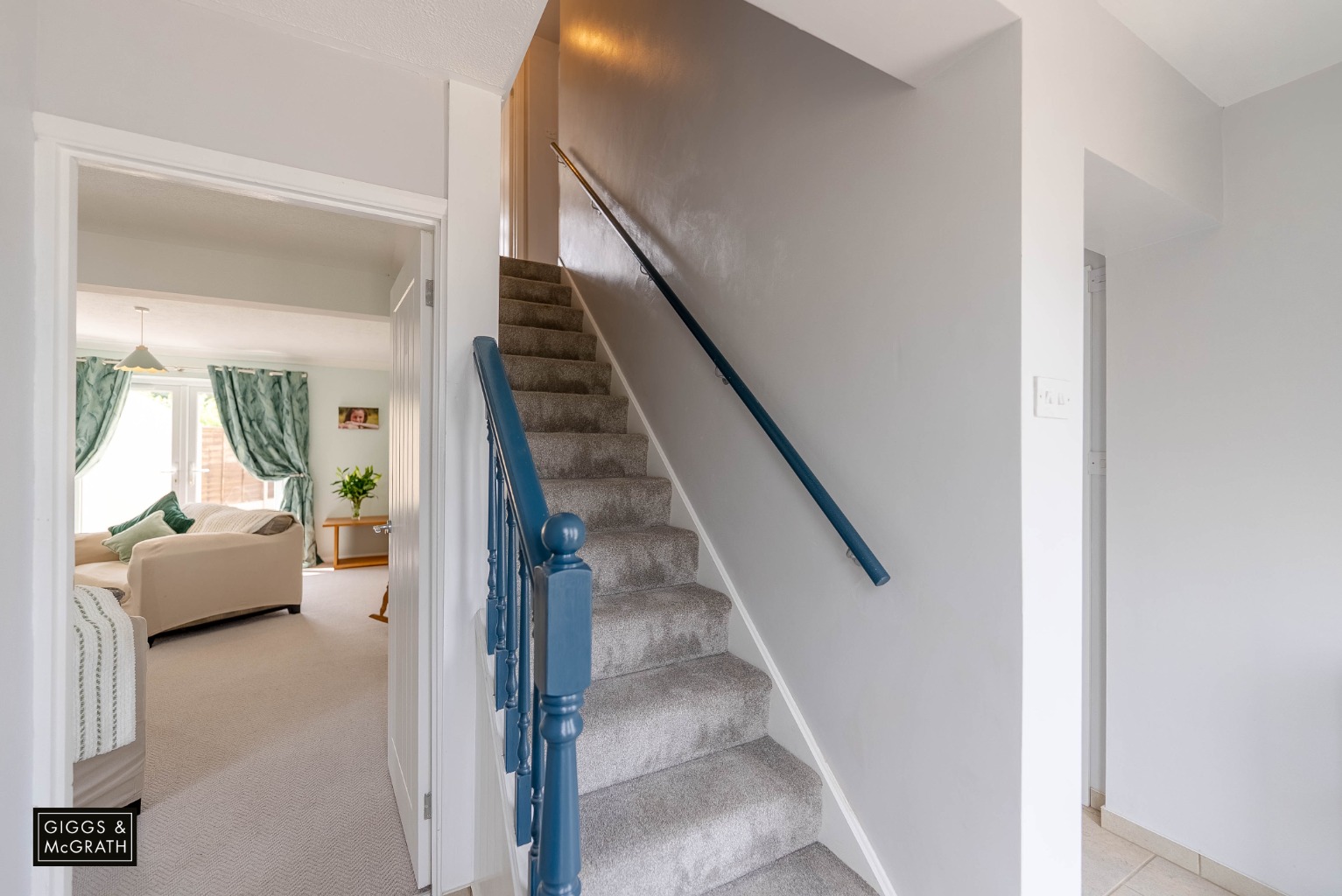 5 bed semi-detached house for sale in Parkhall Road, Huntingdon 9