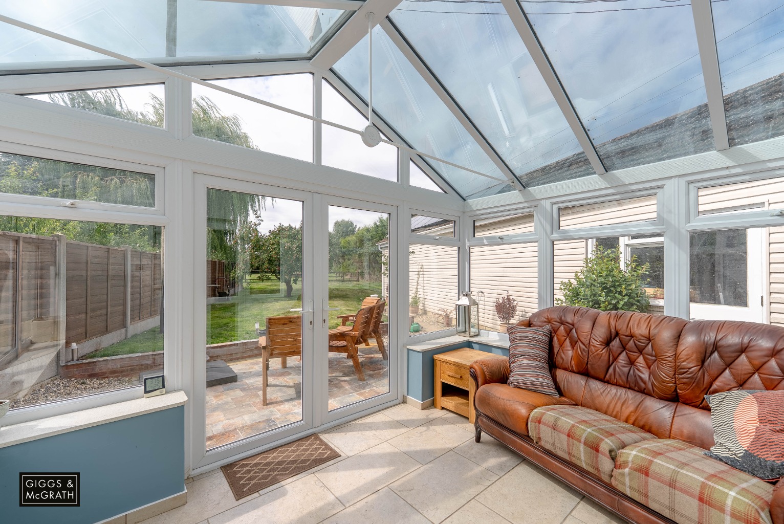 5 bed semi-detached house for sale in Parkhall Road, Huntingdon 8