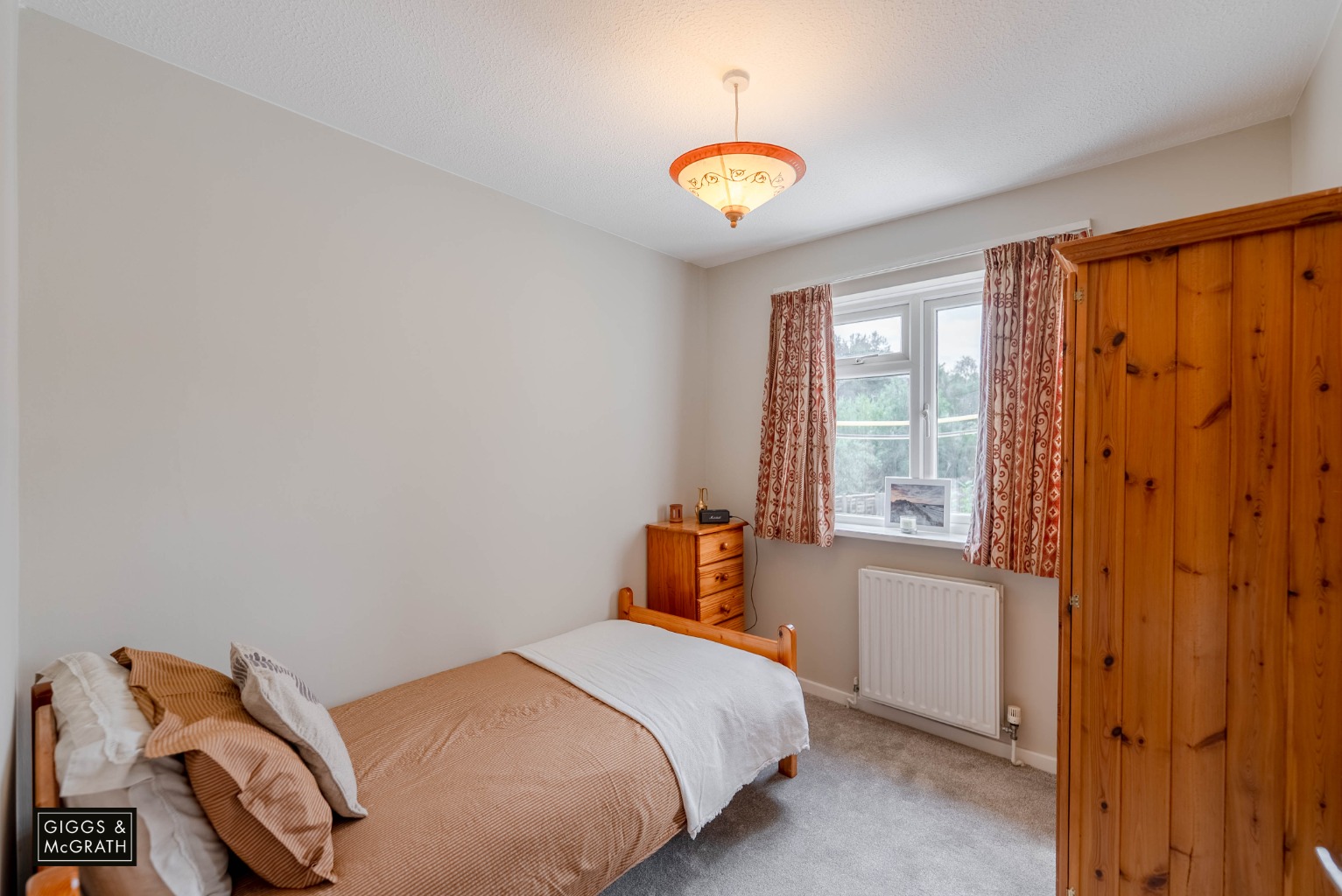 5 bed semi-detached house for sale in Parkhall Road, Huntingdon 15