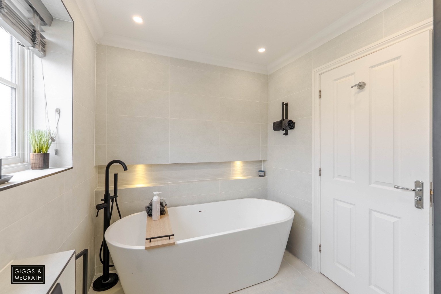 5 bed detached house for sale in Alconbury Weald, Cambridgeshire  - Property Image 14