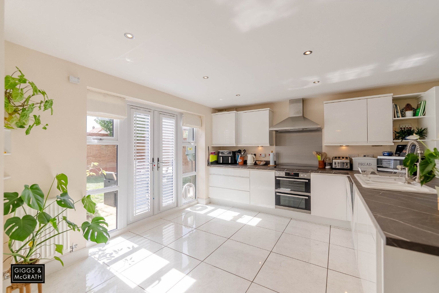 4 bed detached house for sale in Summers Hill Drive, Cambridge  - Property Image 9