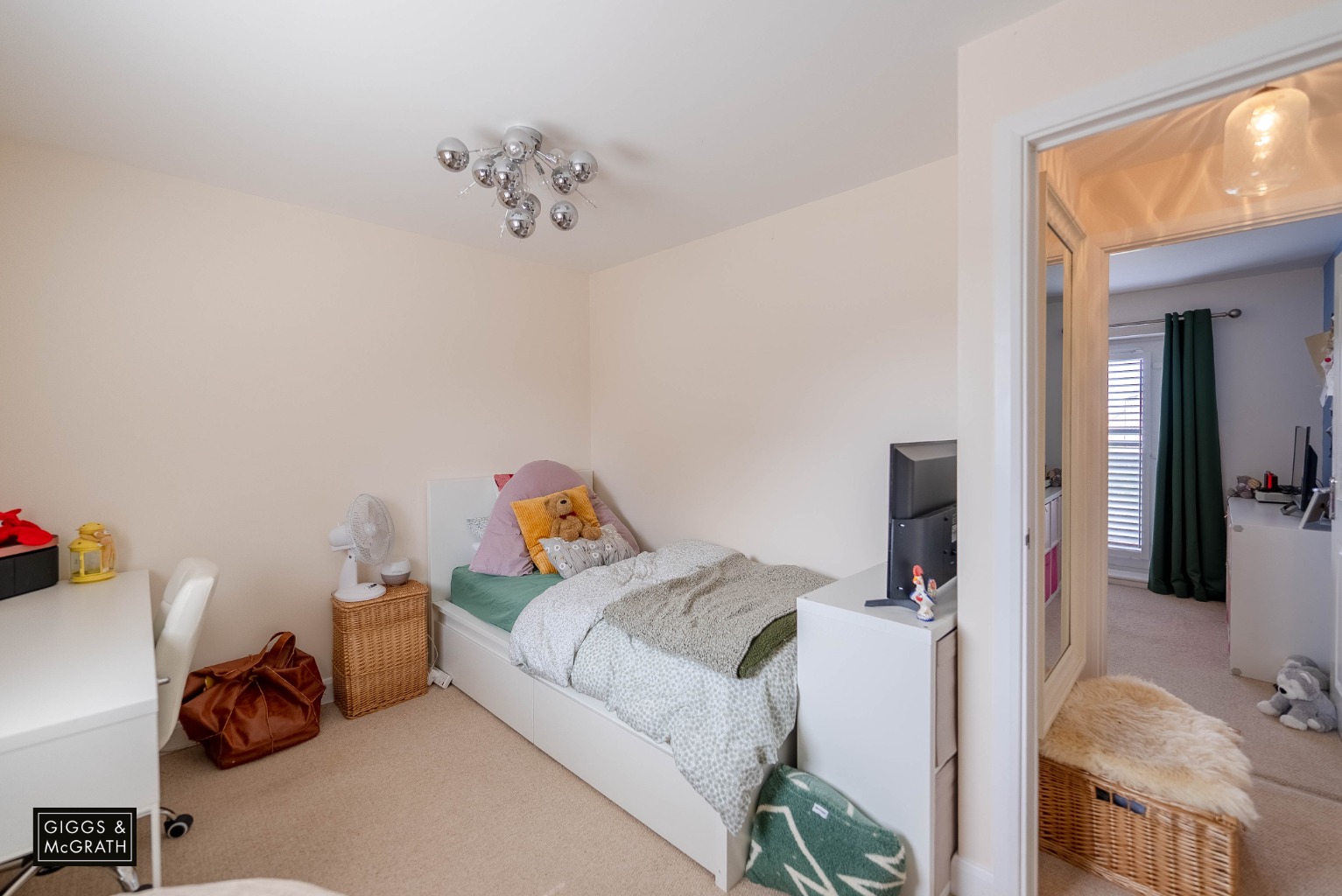 4 bed detached house for sale in Summers Hill Drive, Cambridge  - Property Image 17