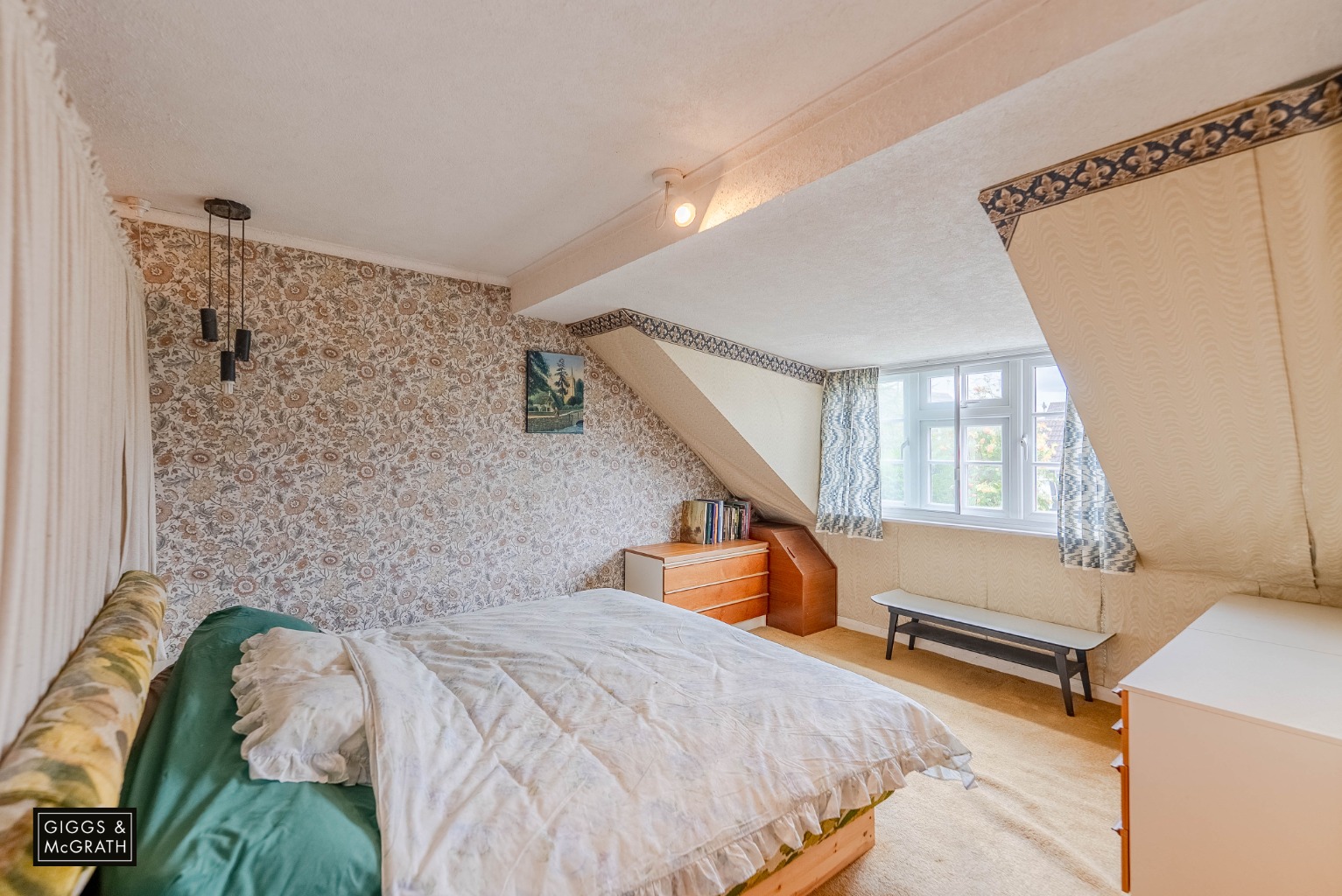 5 bed detached house for sale in Chapel Close, Huntingdon 12