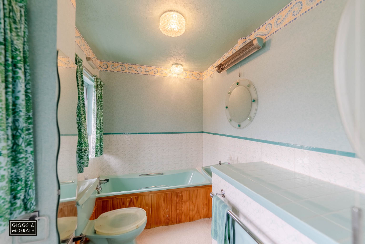 5 bed detached house for sale in Chapel Close, Huntingdon 13