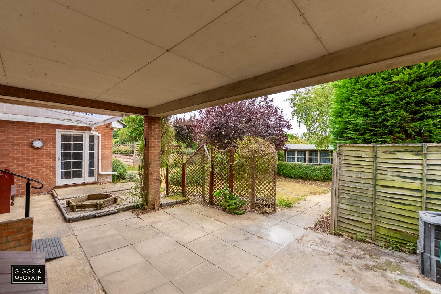 5 bed detached house for sale in Chapel Close, Huntingdon 21