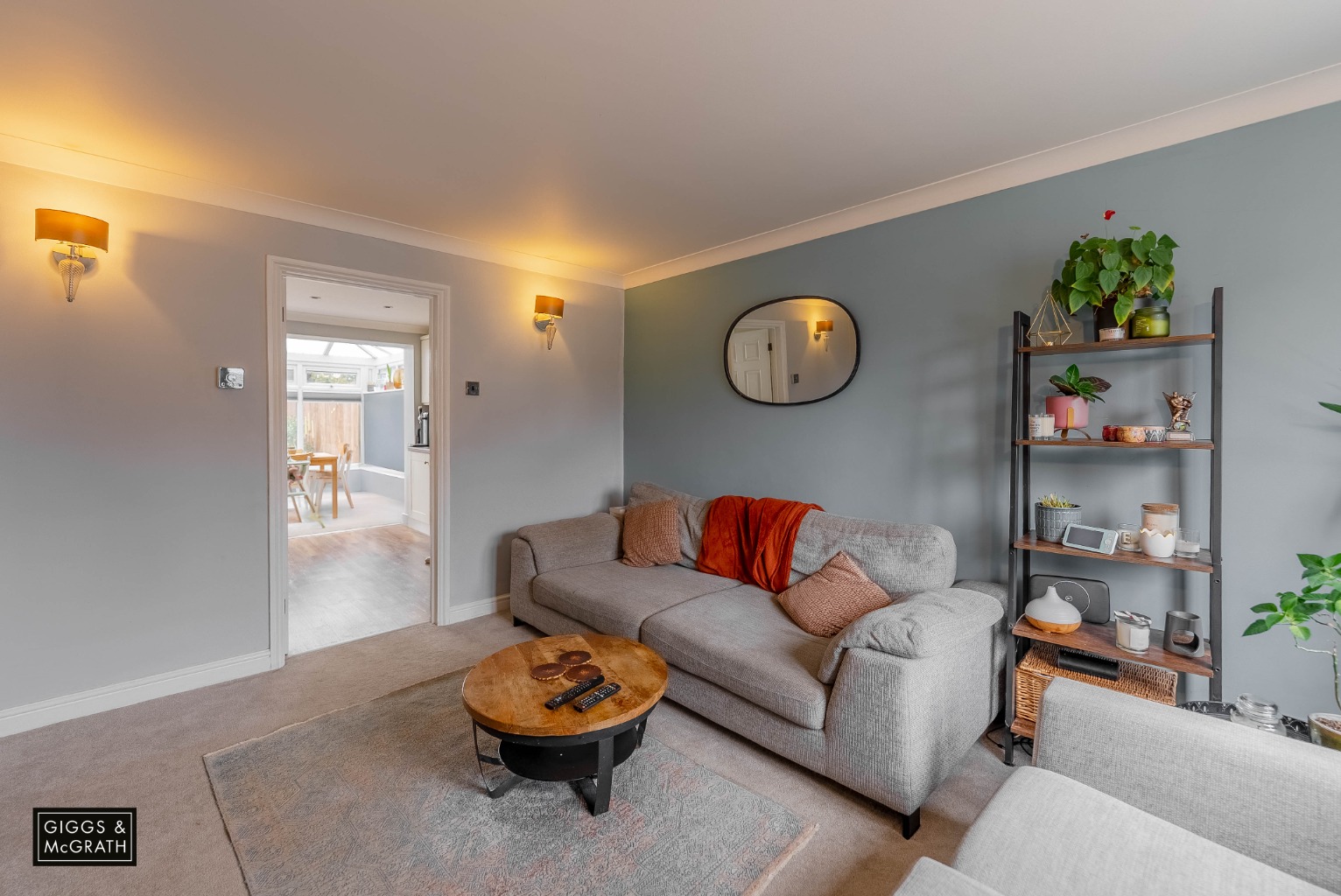 3 bed link detached house for sale in Somersham, Cambridgeshire  - Property Image 3