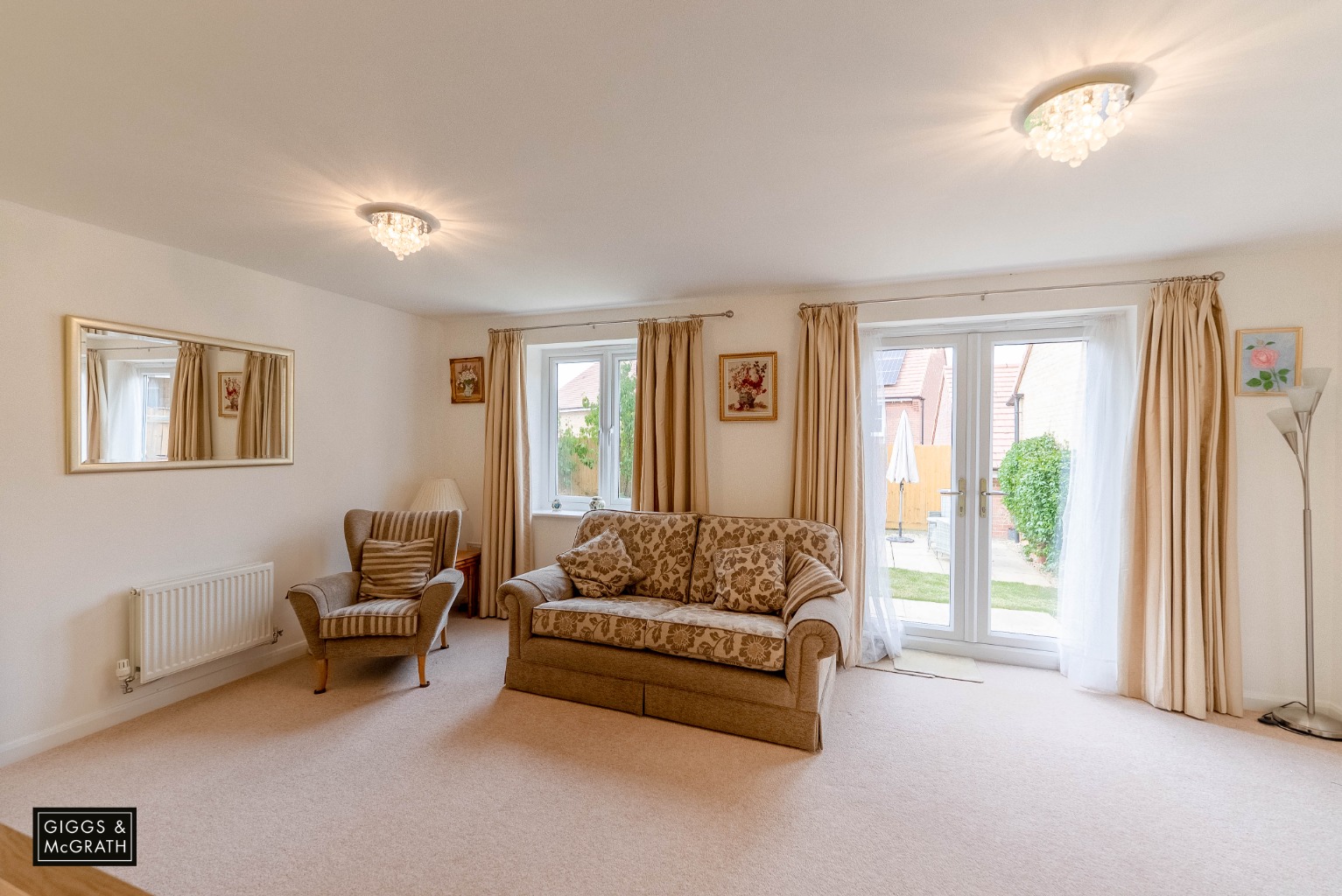 4 bed detached house for sale in Papworth Everard, Cambridgeshire  - Property Image 10