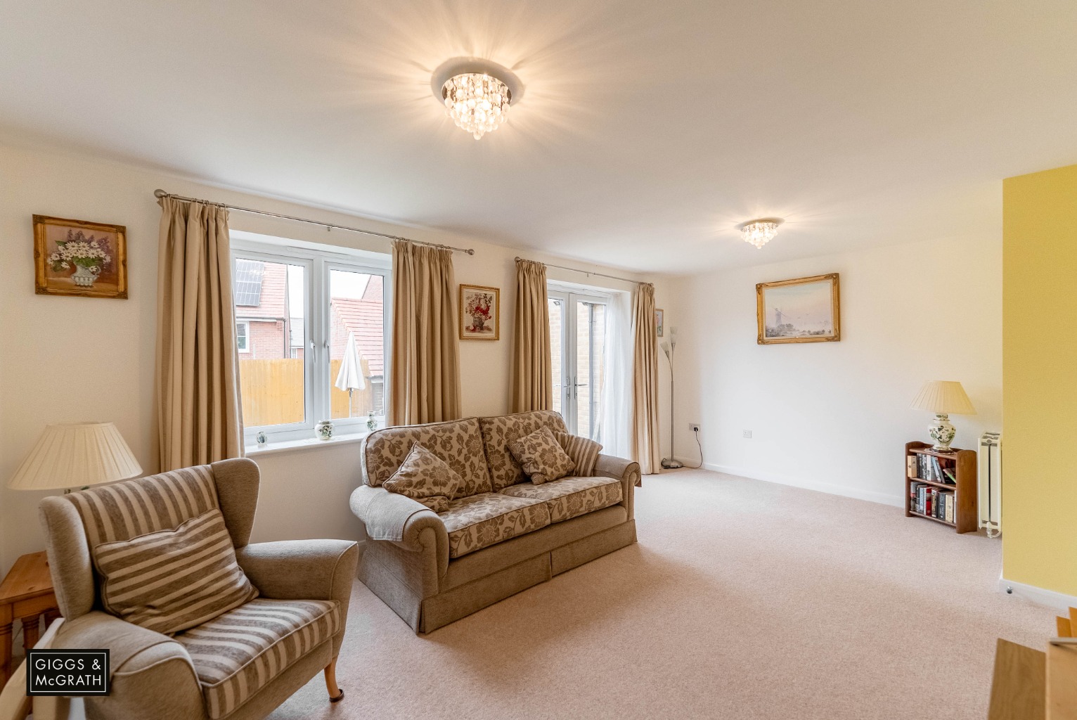 4 bed detached house for sale in Papworth Everard, Cambridgeshire  - Property Image 3