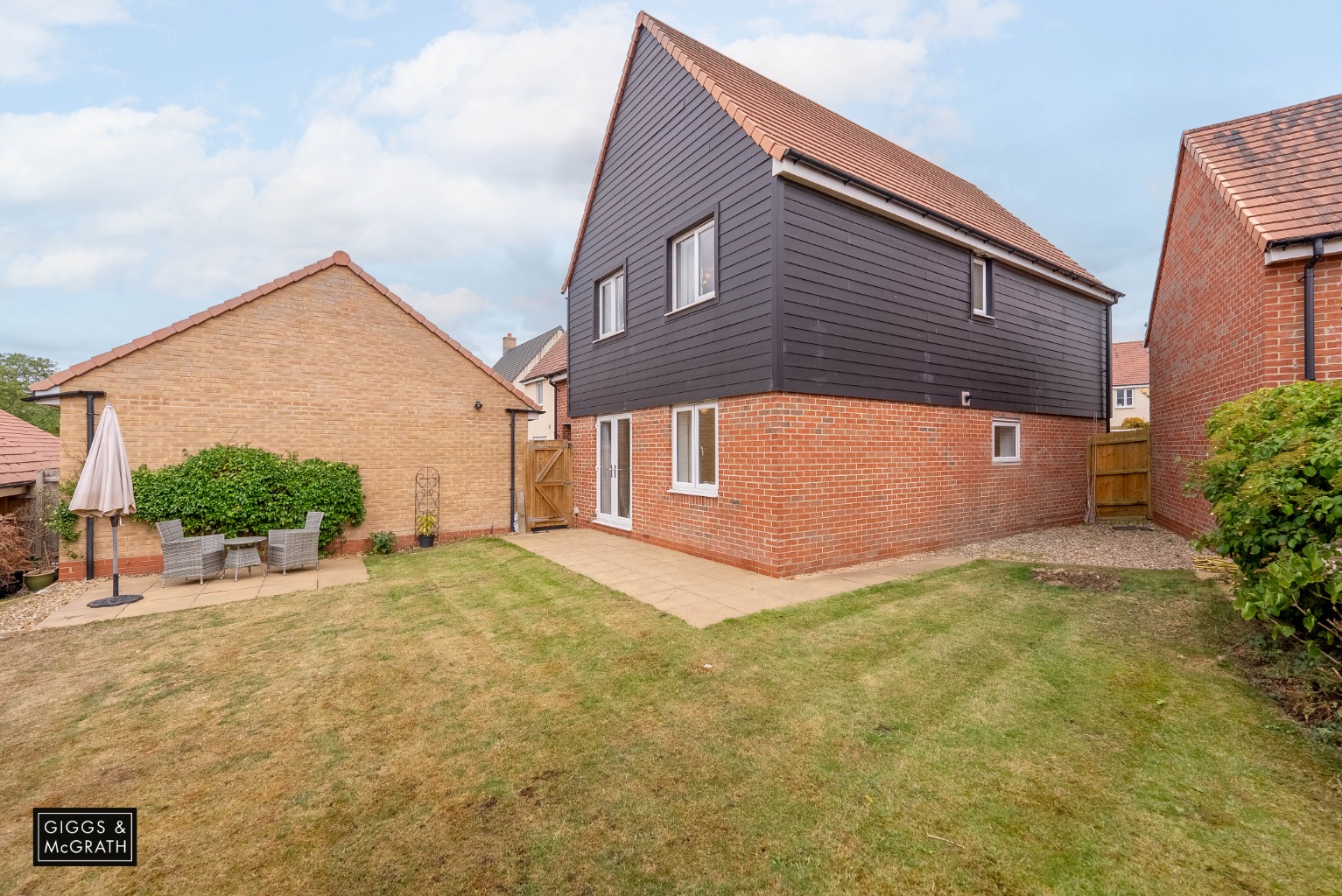 4 bed detached house for sale in Papworth Everard, Cambridgeshire  - Property Image 21