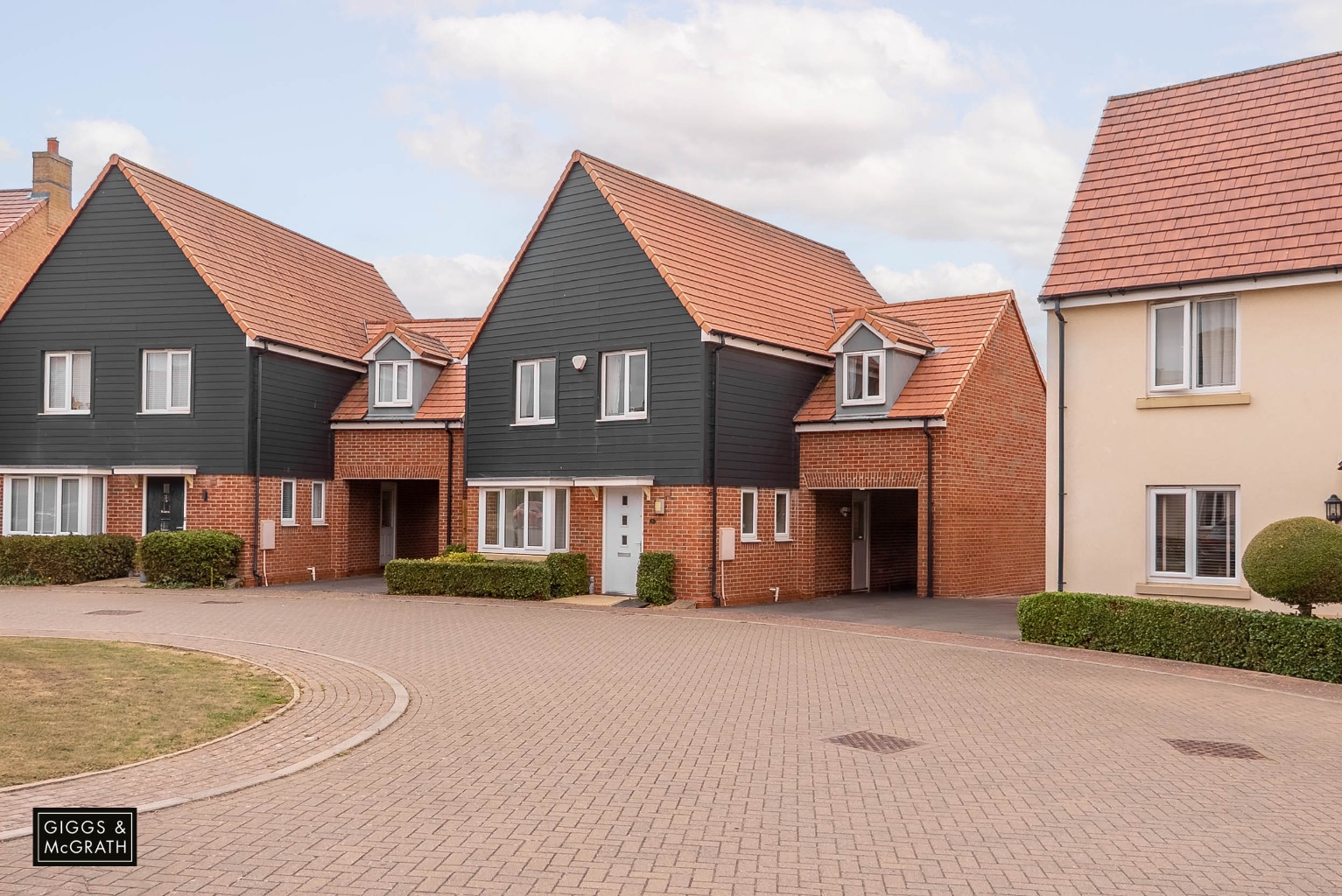 4 bed detached house for sale in Papworth Everard, Cambridgeshire  - Property Image 23