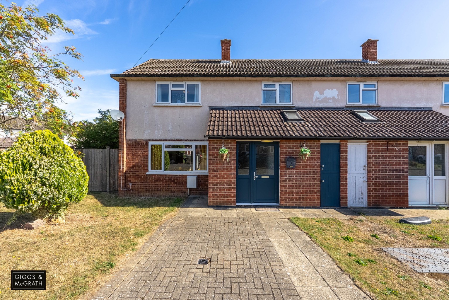 3 bed end of terrace house for sale in Bedford Avenue, Cambridgeshire, PE28