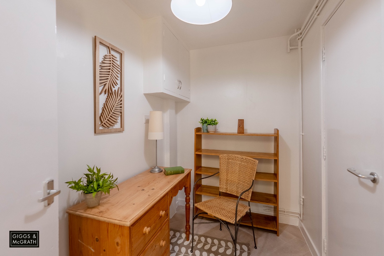 3 bed end of terrace house for sale in Wyton, Cambridgeshire  - Property Image 8