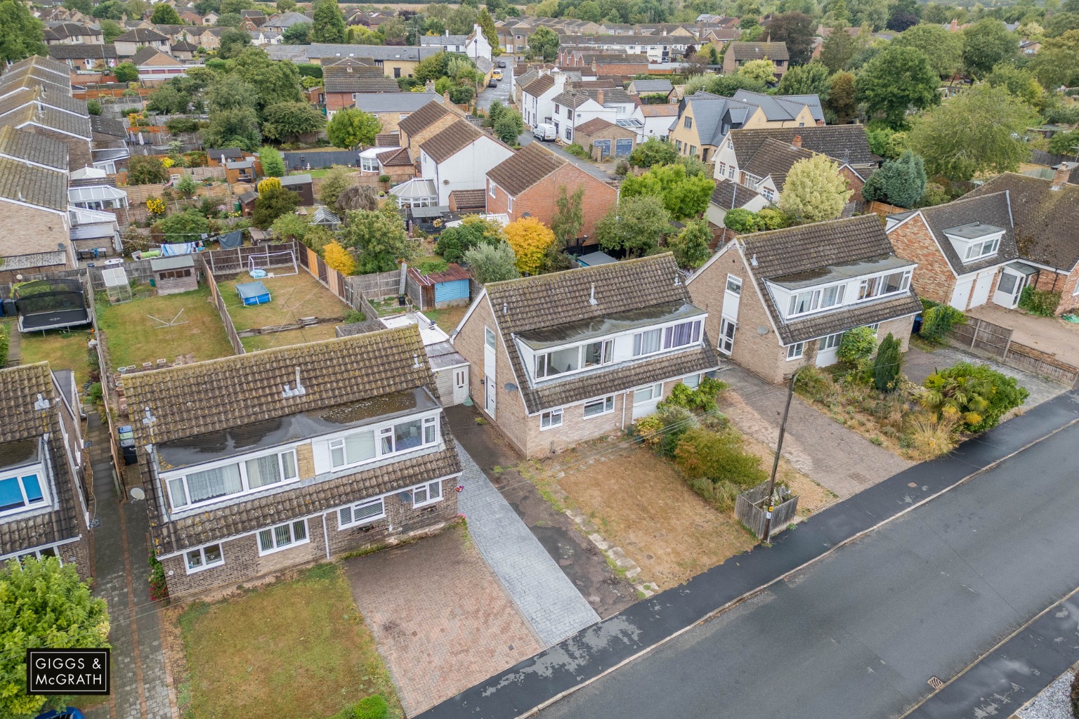 3 bed semi-detached house for sale in The Furlongs, Cambridgeshire 1