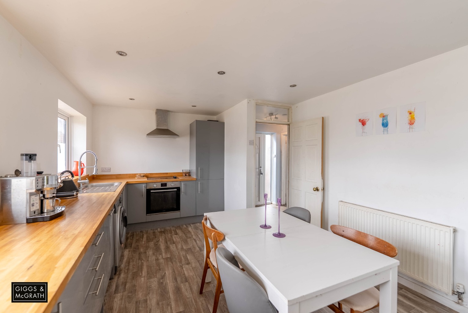 3 bed semi-detached house for sale in The Furlongs, Cambridgeshire  - Property Image 1