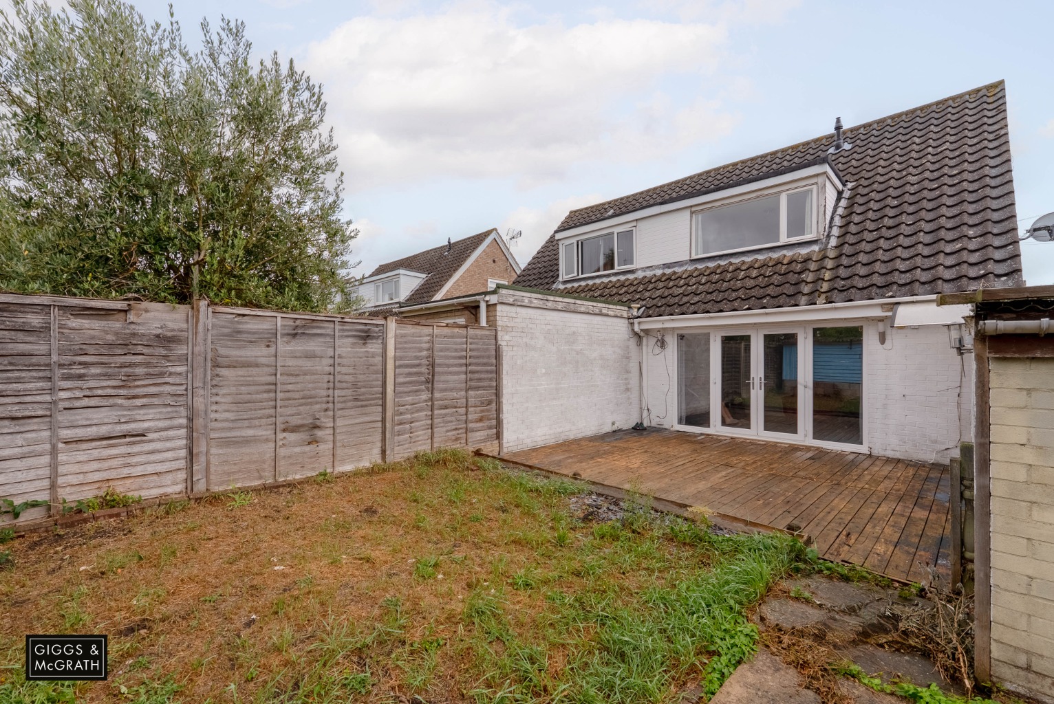 3 bed semi-detached house for sale in The Furlongs, Cambridgeshire  - Property Image 14