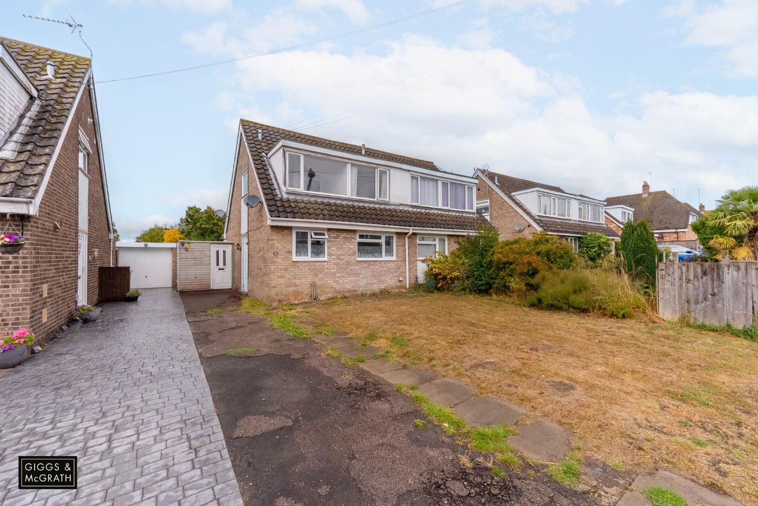 3 bed semi-detached house for sale in The Furlongs, Cambridgeshire  - Property Image 13