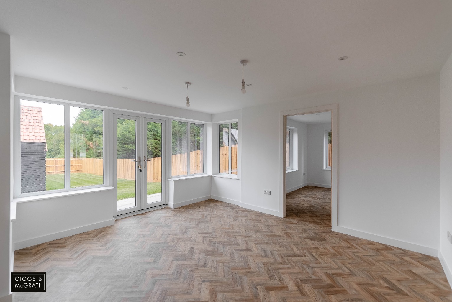 4 bed detached house for sale in Thrapston Road, Huntingdon 8