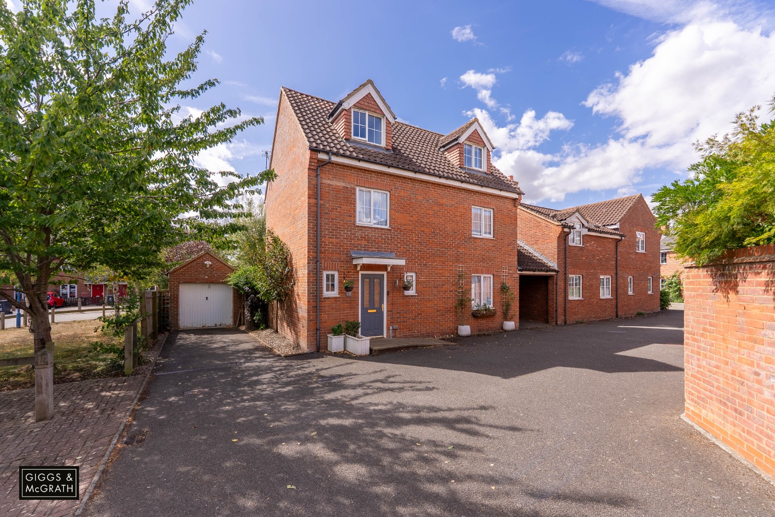4 bed link detached house for sale in Great Cambourne, Cambridgeshire  - Property Image 1