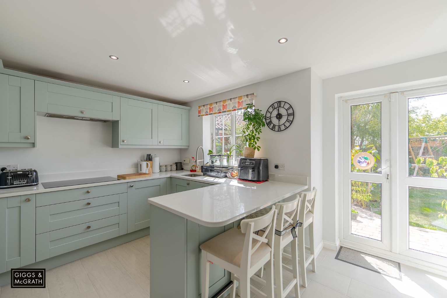 4 bed link detached house for sale in Great Cambourne, Cambridgeshire  - Property Image 5