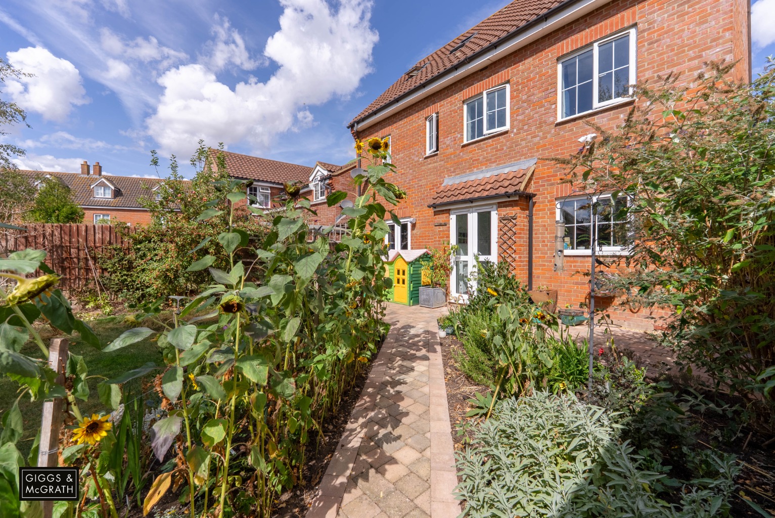 4 bed link detached house for sale in Great Cambourne, Cambridgeshire  - Property Image 21