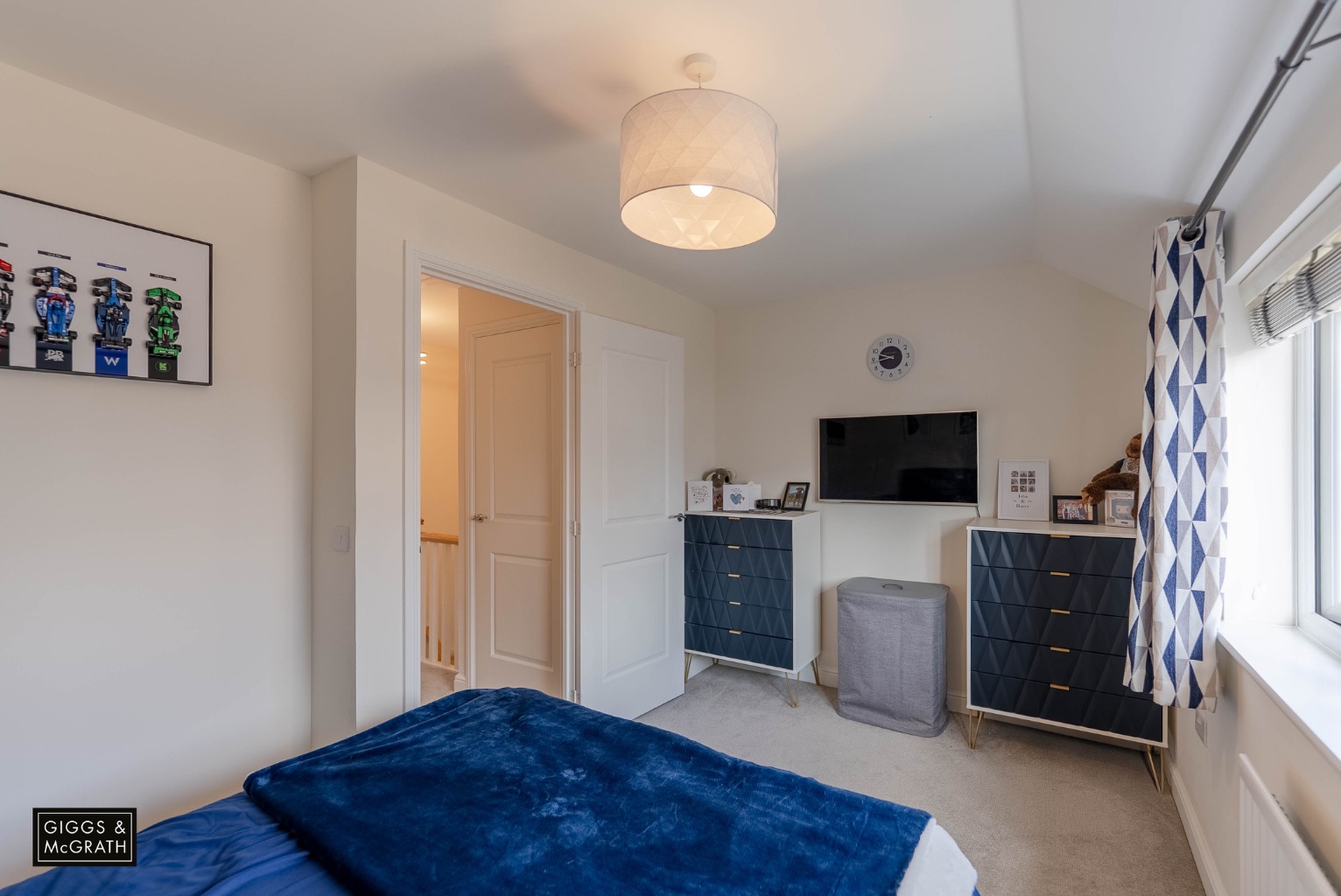 2 bed terraced house for sale in Alconbury Weald, Cambridgeshire  - Property Image 10