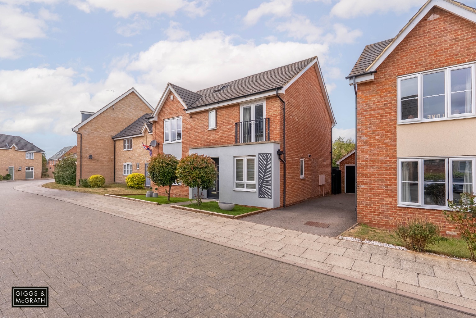 4 bed detached house for sale in Stokes Drive, Cambridgeshire  - Property Image 1