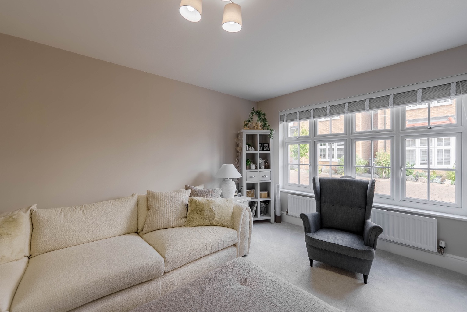 4 bed detached house for sale in Peccle Close, Huntingdon  - Property Image 13