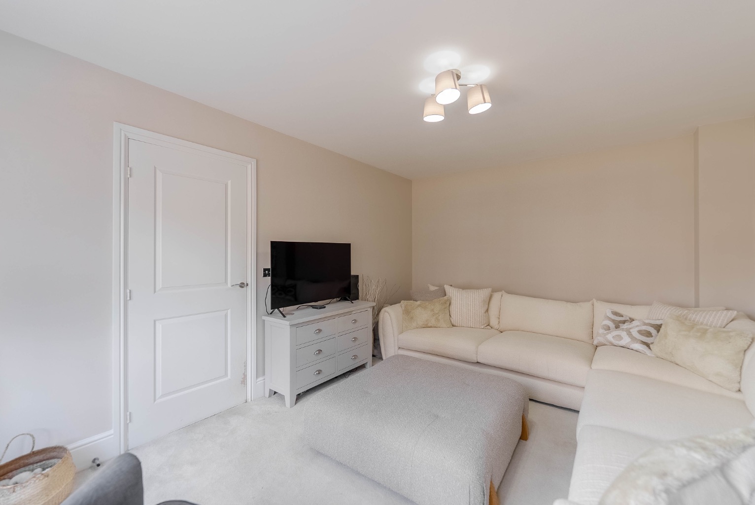 4 bed detached house for sale in Peccle Close, Huntingdon  - Property Image 15