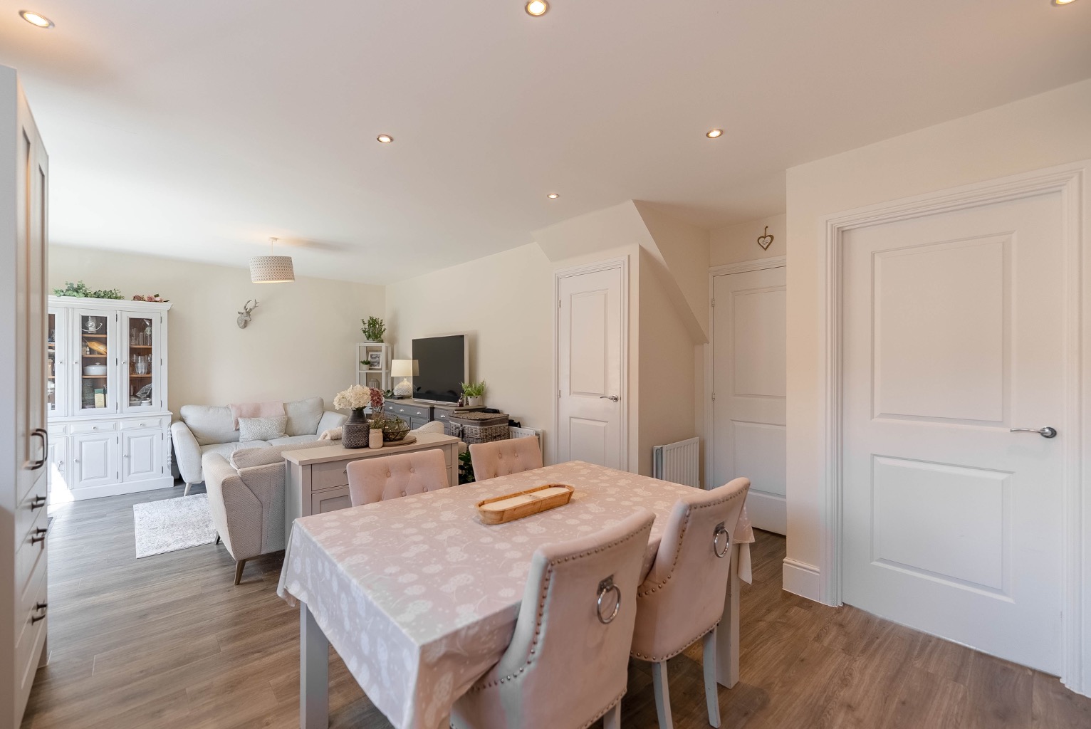 4 bed detached house for sale in Peccle Close, Huntingdon  - Property Image 16