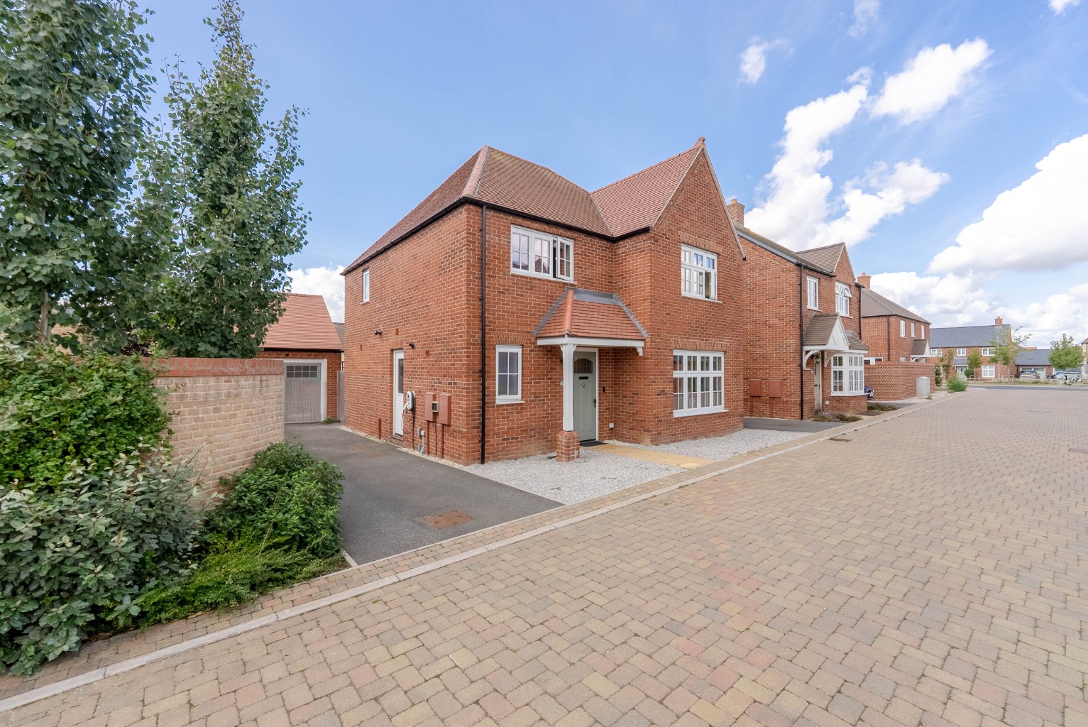 4 bed detached house for sale in Peccle Close, Huntingdon  - Property Image 19