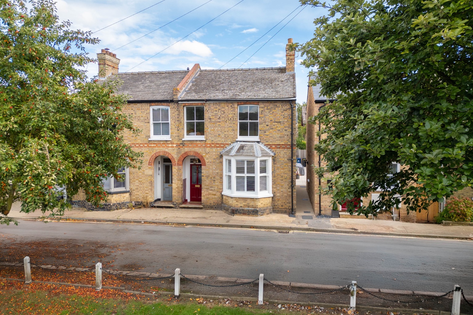 2 bed semi-detached house for sale in Huntingdon  - Property Image 1