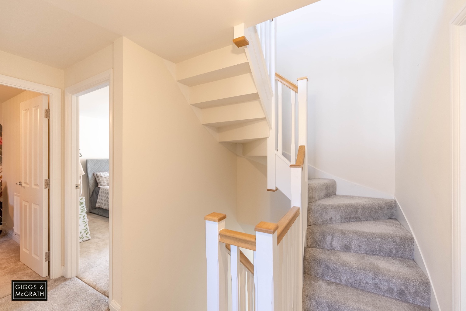 5 bed detached house for sale in Cobbler Drive, Huntingdon 18