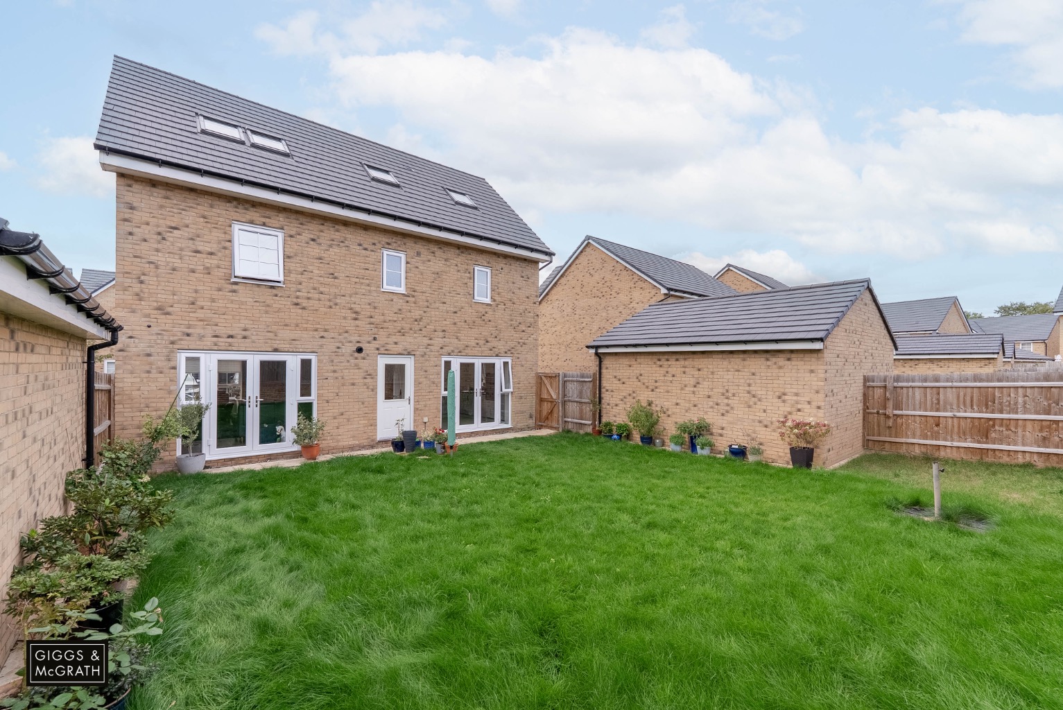 5 bed detached house for sale in Cobbler Drive, Huntingdon 23