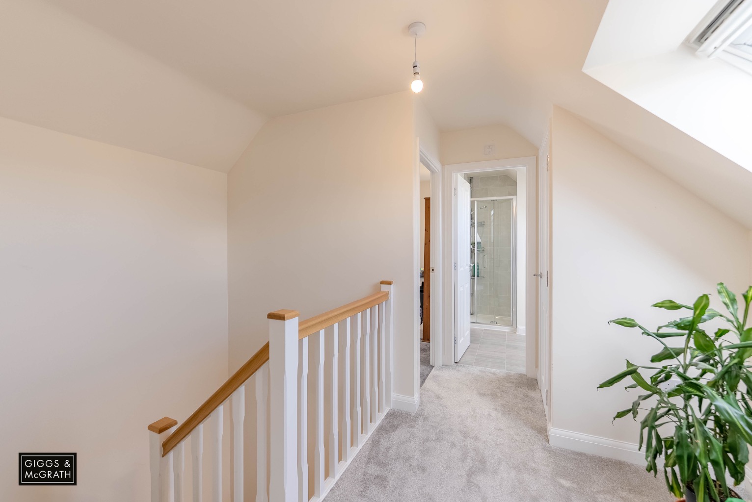 5 bed detached house for sale in Cobbler Drive, Huntingdon  - Property Image 18