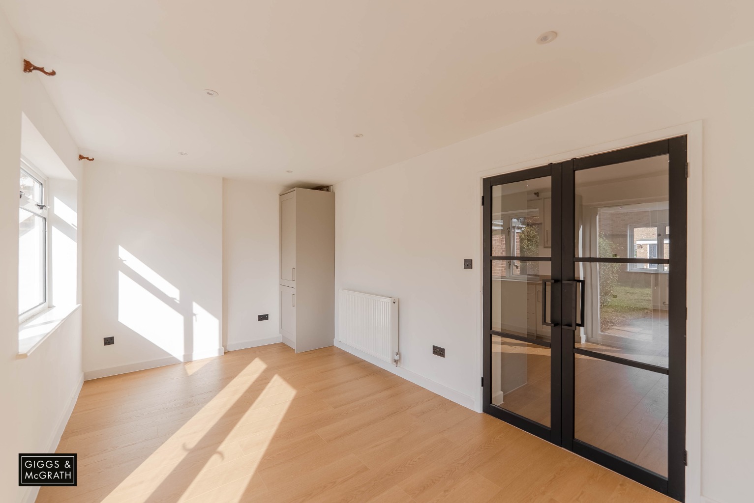 3 bed detached house for sale in Loftsteads, Huntingdon  - Property Image 9