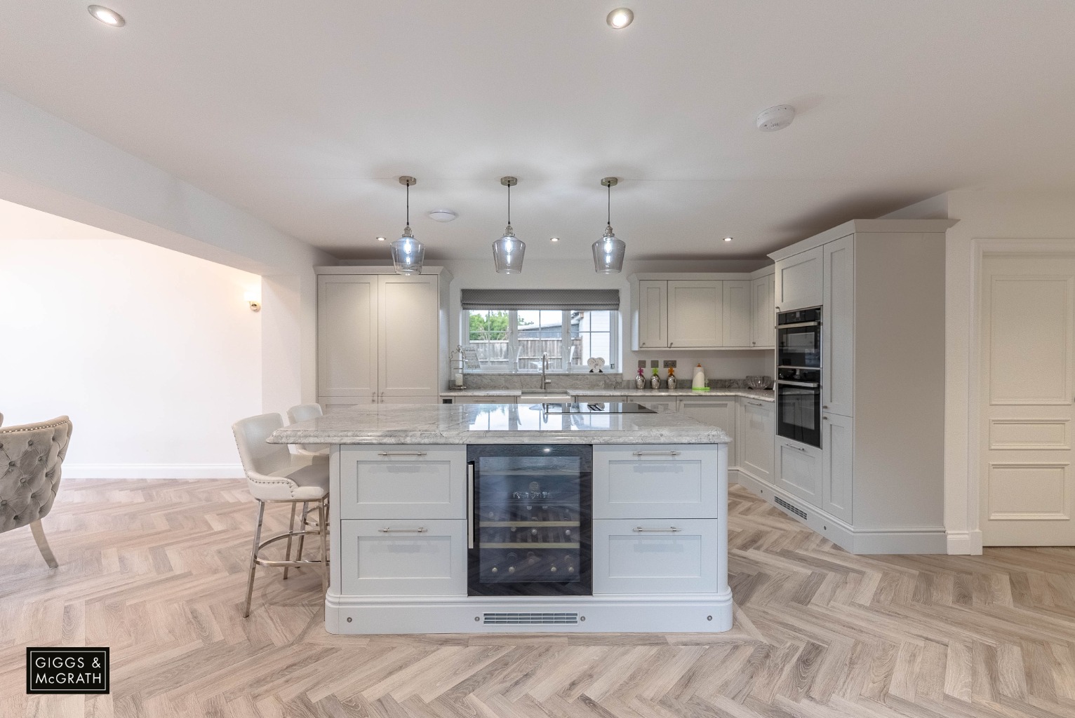 5 bed detached house for sale in Oldhurst Road, Huntingdon 7