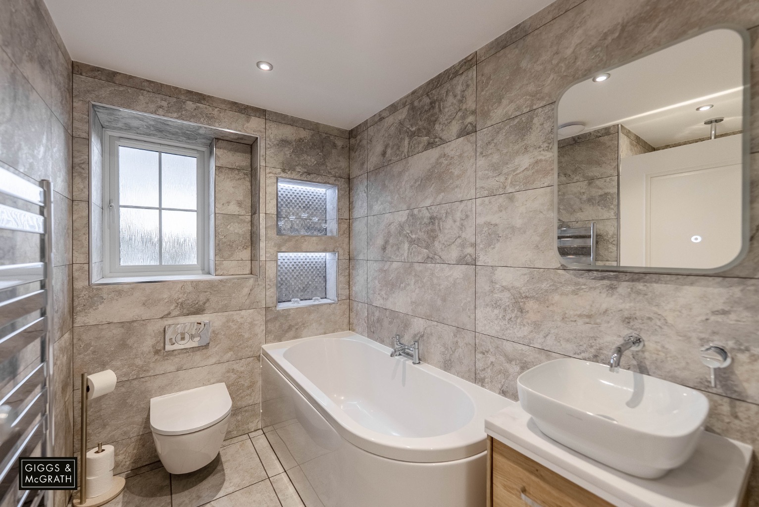 5 bed detached house for sale in Oldhurst Road, Huntingdon  - Property Image 22
