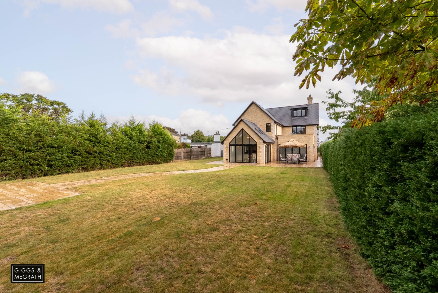 5 bed detached house for sale in Oldhurst Road, Huntingdon, PE28