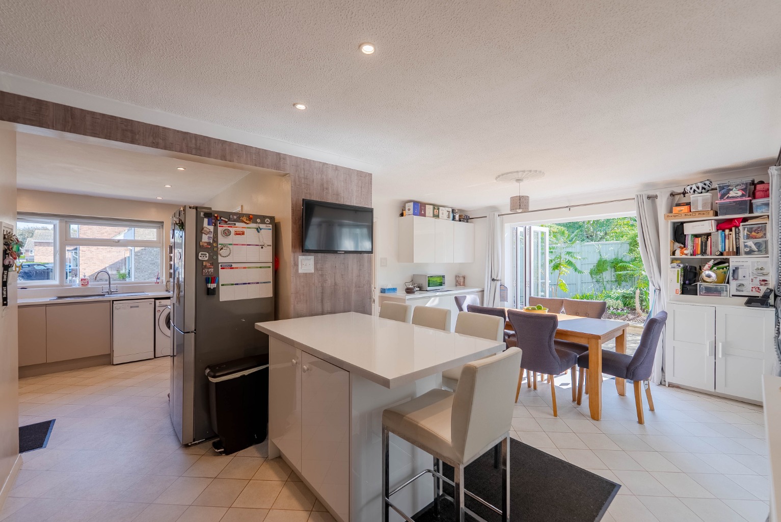 4 bed detached house for sale in Harvey Drive, Huntingdon 1