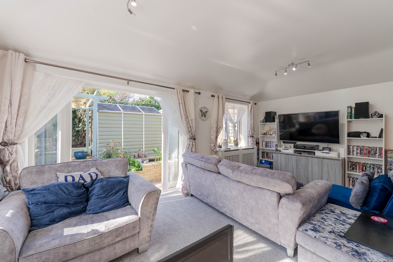 4 bed detached house for sale in Harvey Drive, Huntingdon 4