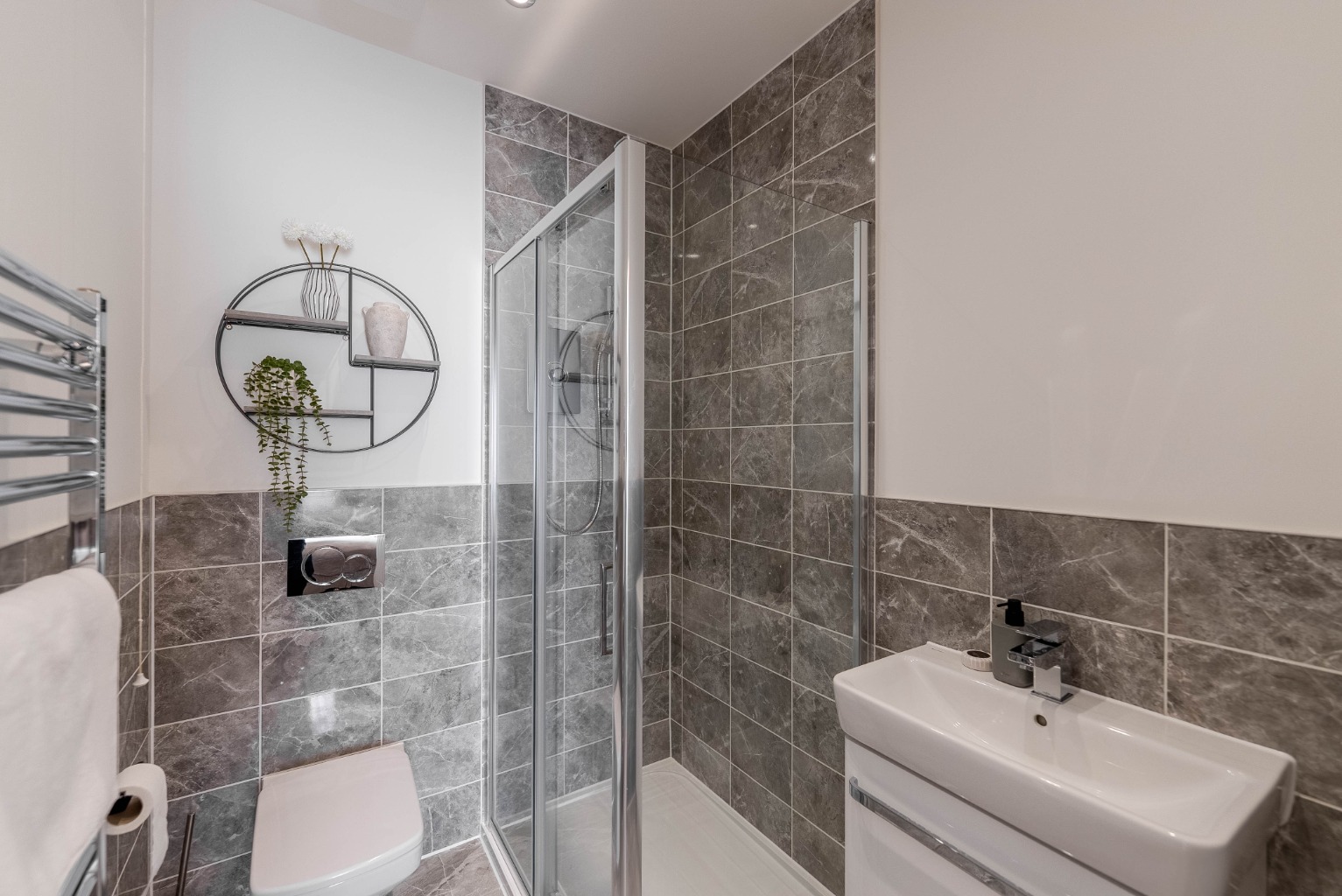 3 bed semi-detached house for sale in Meridian Close, Cambridgeshire  - Property Image 12