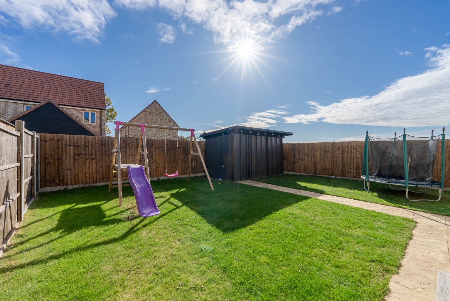 3 bed semi-detached house for sale in Meridian Close, Cambridgeshire  - Property Image 17