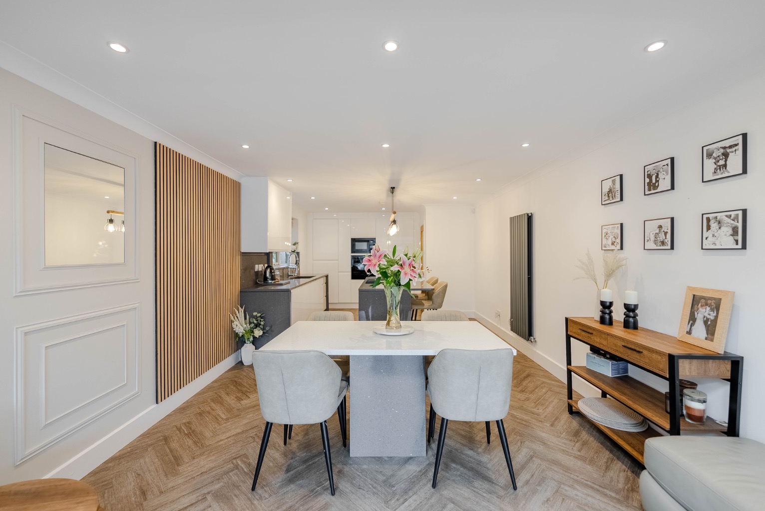 4 bed detached bungalow for sale in Rusts Lane, Cambridgeshire 3